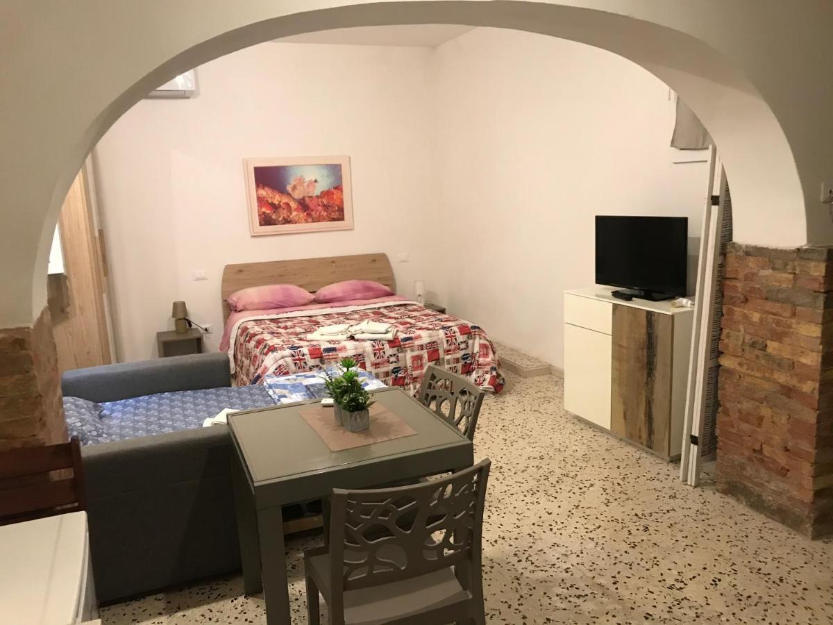 Della Cuba Vacanze Trapani Historic Center المظهر الخارجي الصورة